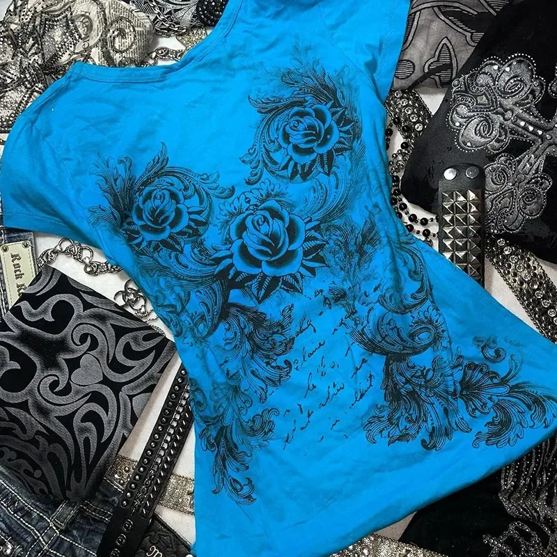 Women's Y2K Grunge Rhinestone Heart Rose Tee - Image 7